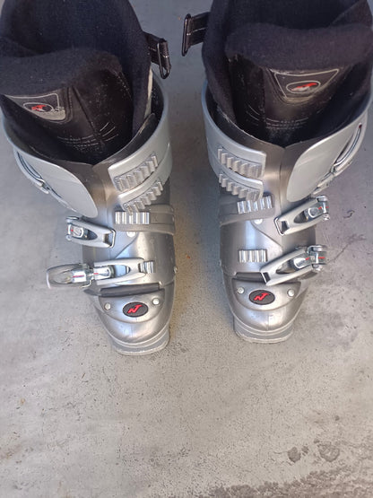 Scarponi sci Nordica F5.2 W 40.5 usati
