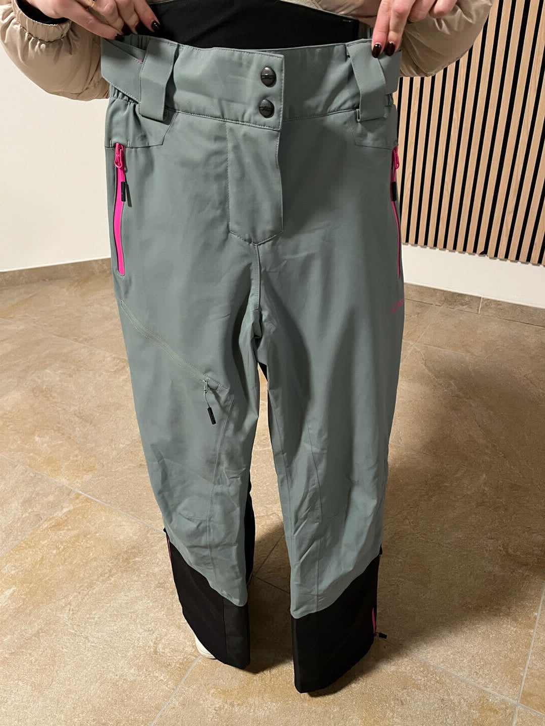 Tuta da sci/snowboard CMP tg XS da donna usata