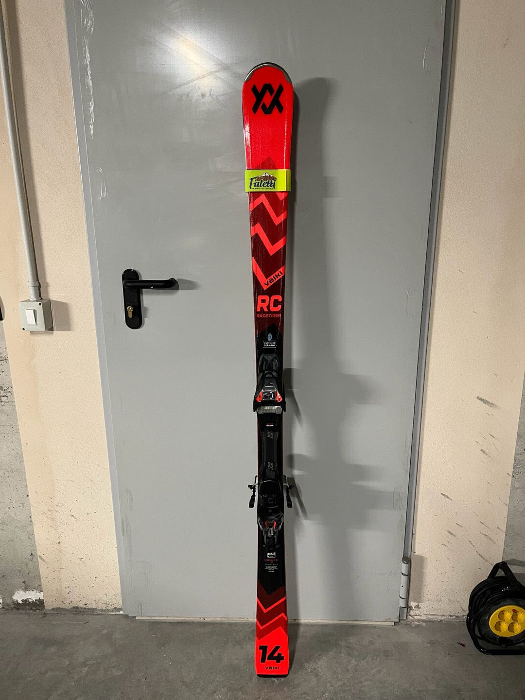 Sci Völkl Racetiger RC 165 R14 2025 usati