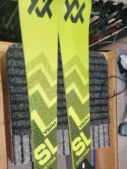 Sci Volkl Racetiger SL 160cm r11.8 2024/2025 usati