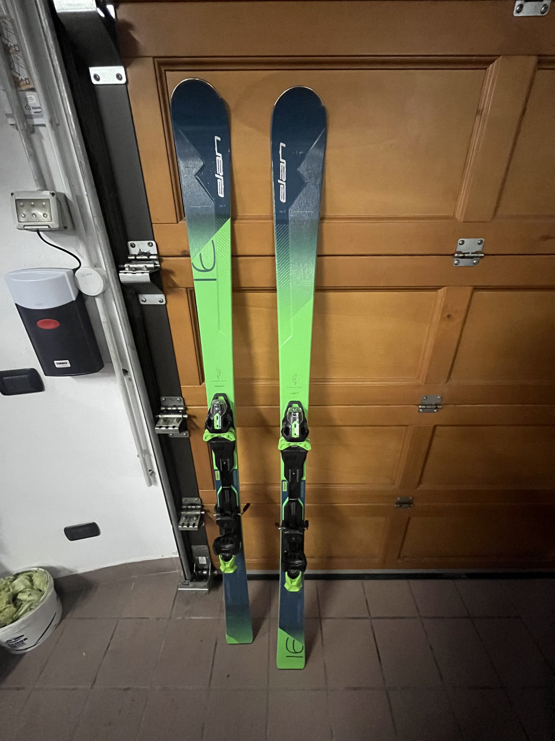 Sci Elan Amphibio 16 173 cm 2023 usati poco