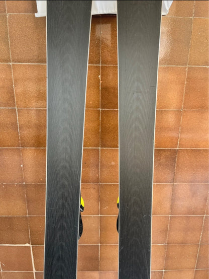Sci Dynastar da Slalom 2015 World Cup – 146 cm usati