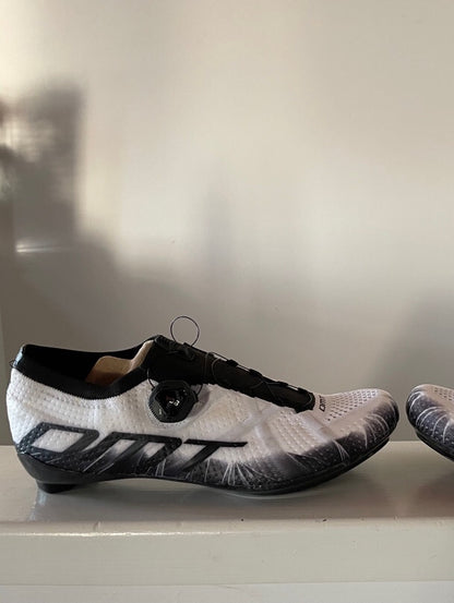 Scarpe DMT ciclismo KR1 tg 42.5 white/black nuove
