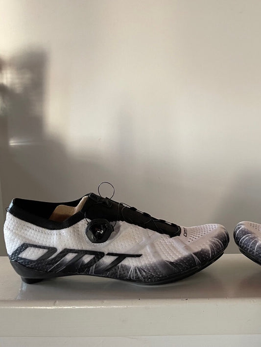 Scarpe DMT ciclismo KR1 tg 42.5 white/black nuove