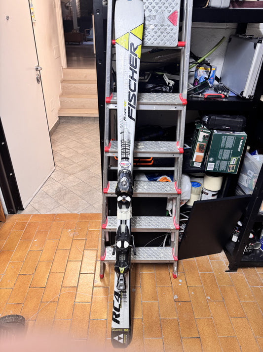 Sci ragazzo Fischer RC4 tg. 165cm usati