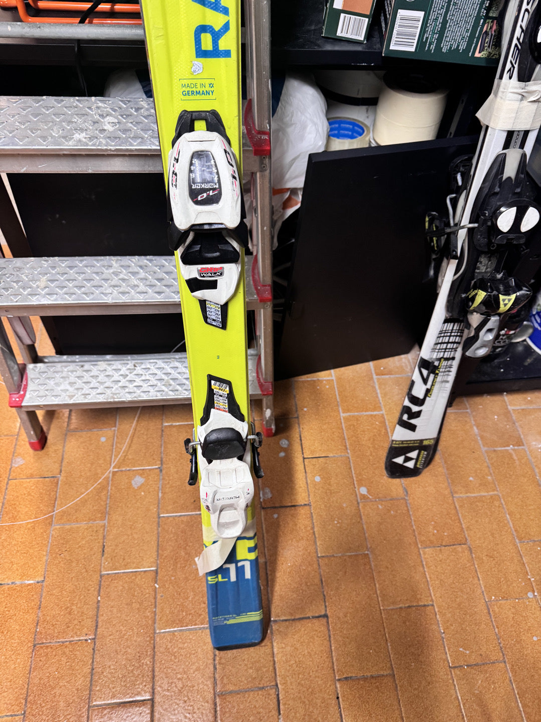 Sci junior Volkl sl 11 tg. 130cm usati