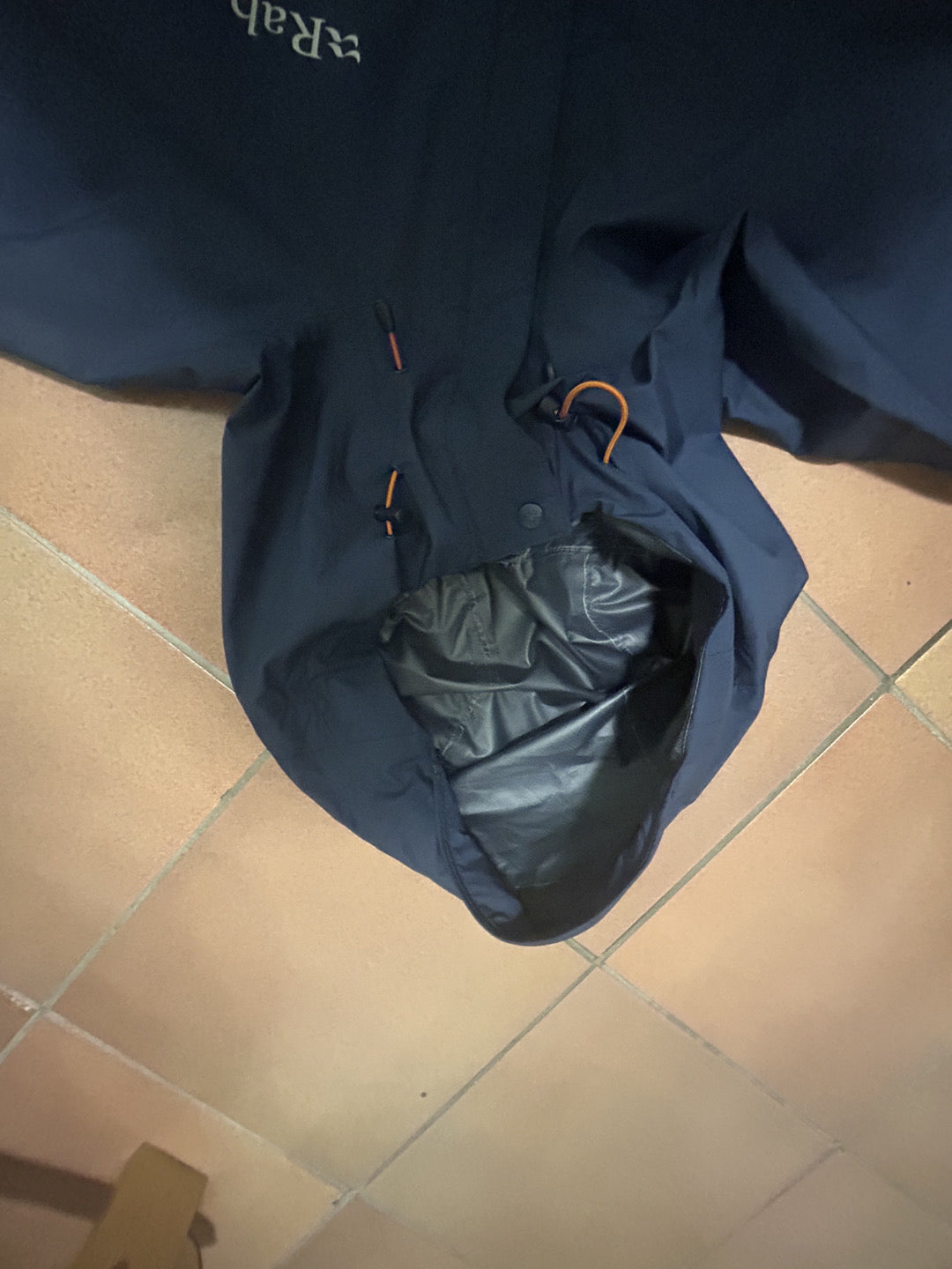 Guscio Rab Downpour tg S usato