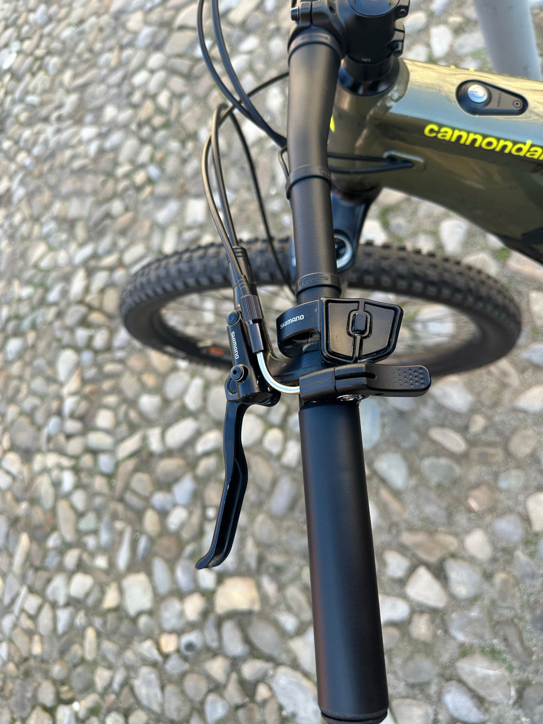 E-MTB Cannondale Moterra Neo 5 2024 Taglia M