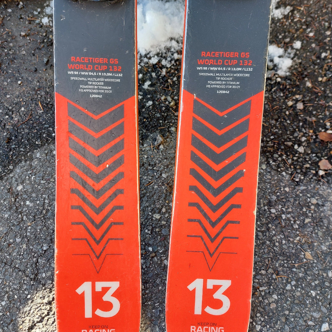 Sci Volkl GS WC 132 cm bambino usato