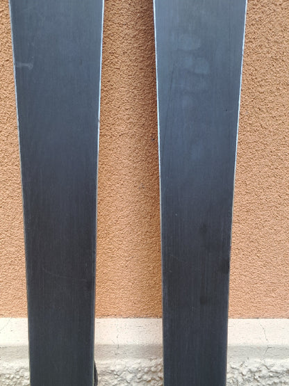 sci SL Blizzard 143cm junior usati