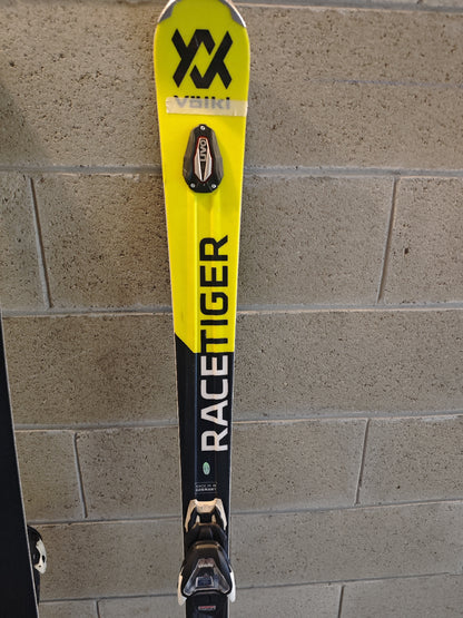 sci Völkl Racetiger SC 165cm r14 usato