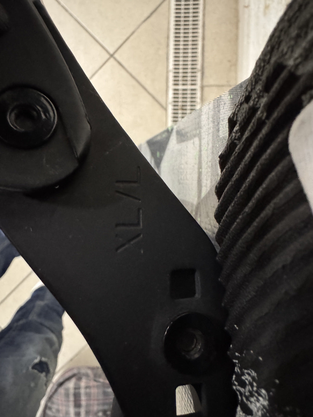 Tavola snowboard Drake 153cm + attacchi usata