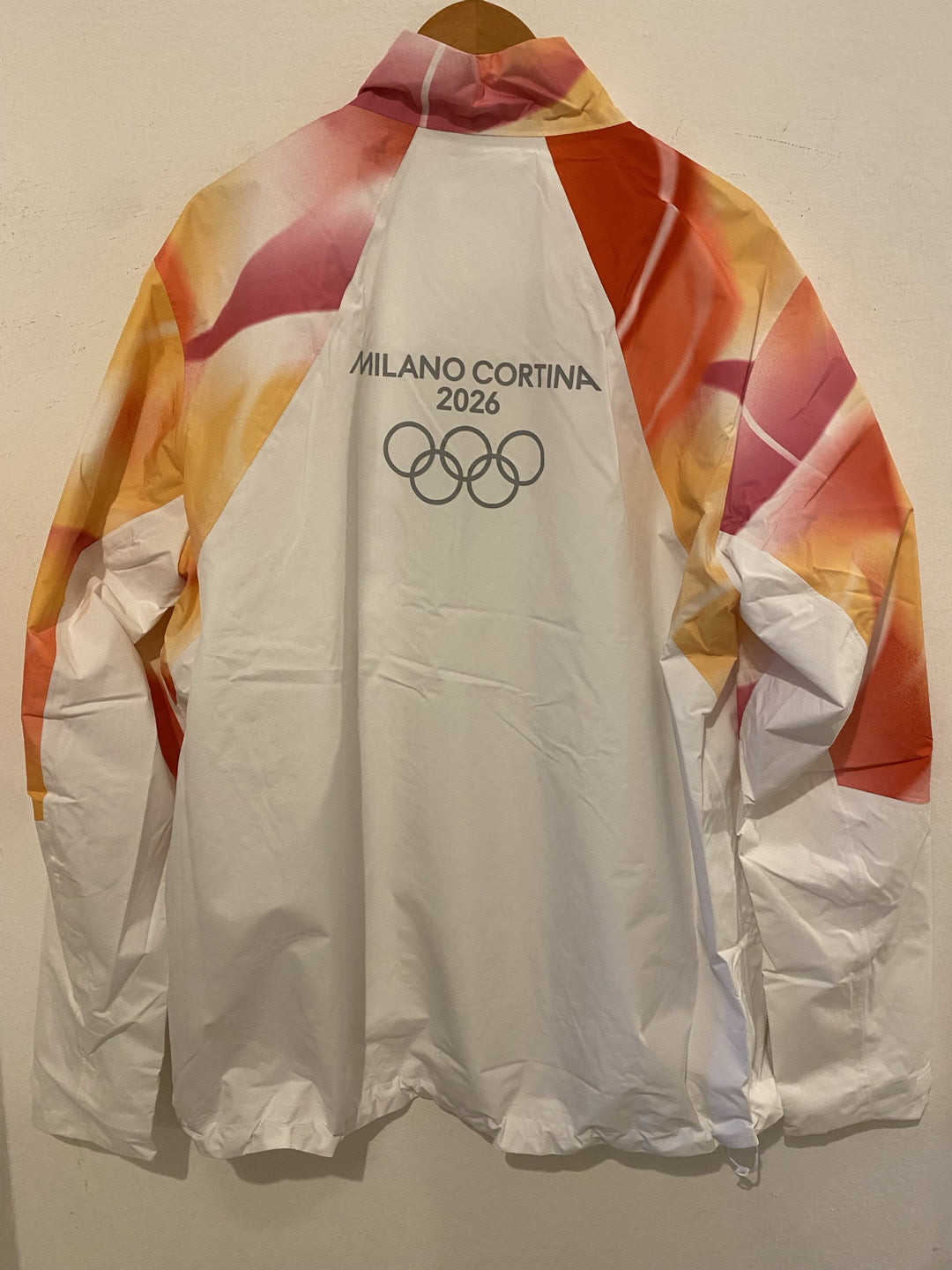 Tuta Tedoforo tg. XL Salomon Olimpiadi Milano Cortina 2026 usata