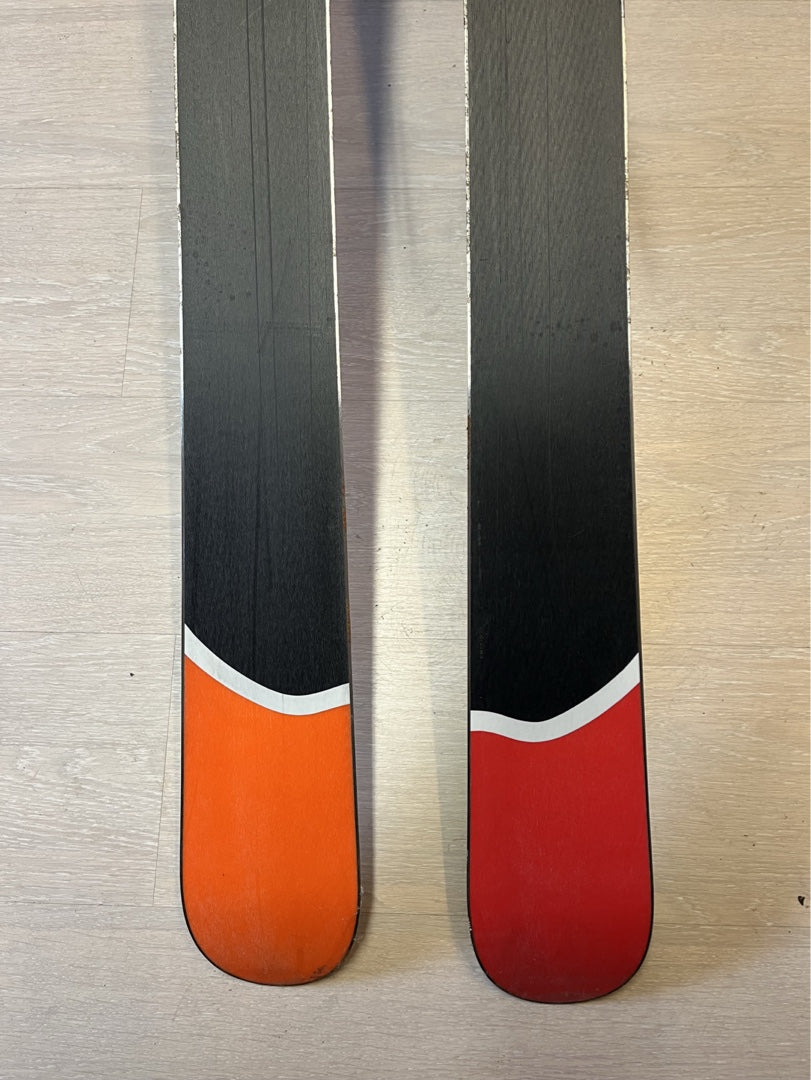 Sci Movement twin-tip Fat Line 185cm usati poco