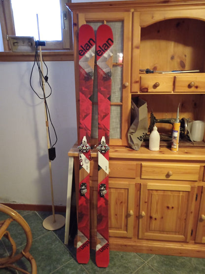 Sci scialpinismo Elan karakorum 178 cm r20 usati