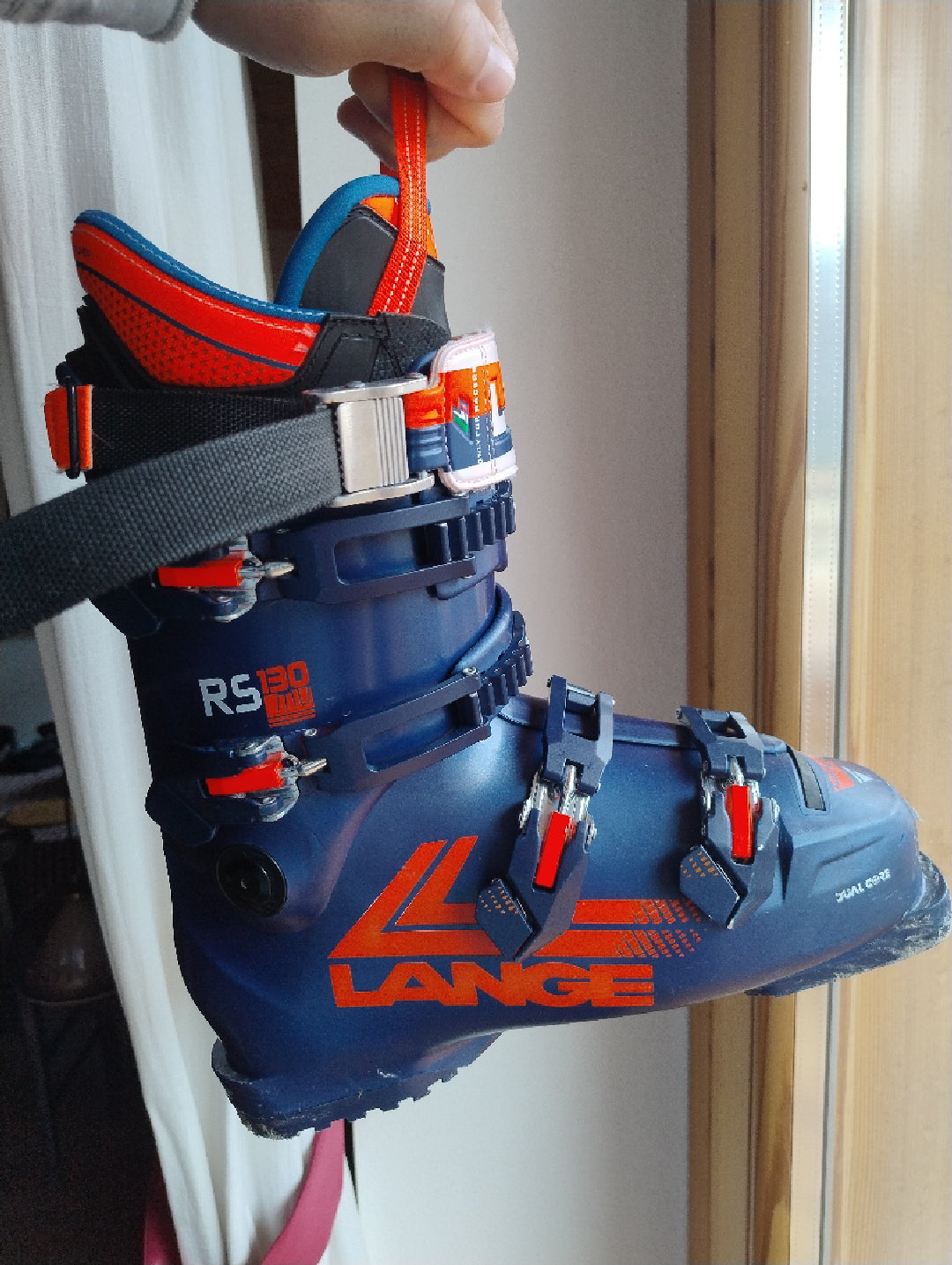 scarponi sci Lange RS 130 MV anno 2024 tg. 27.5 usati poco