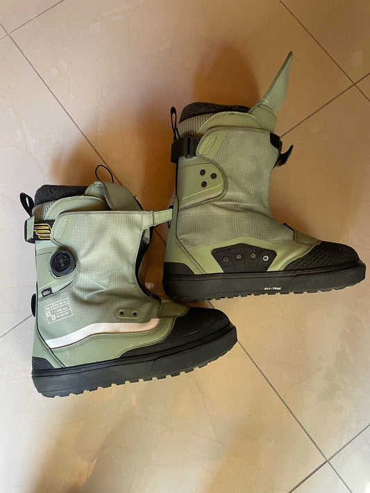 scarponi snowboard Vans tg. 45 usati