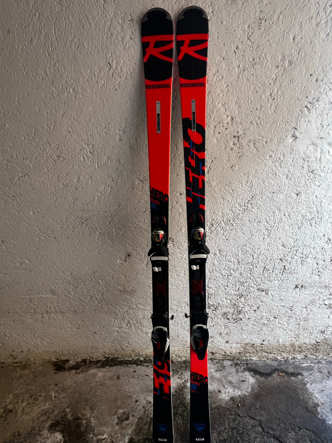 Rossignol hero Élite long turn 2022