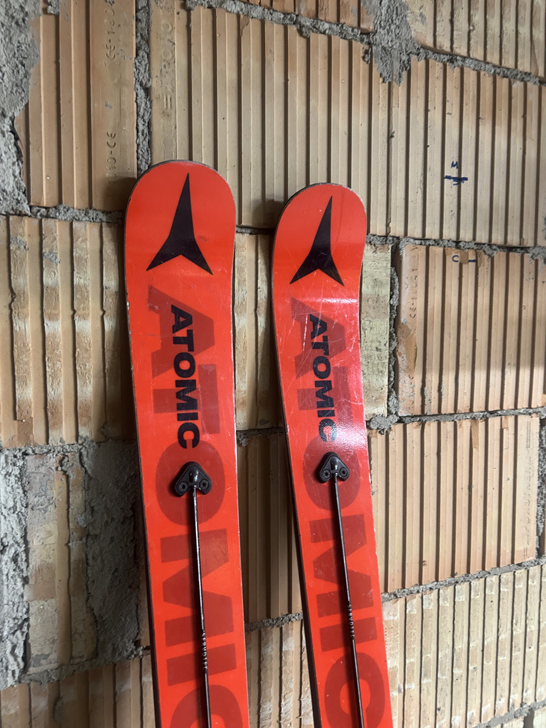 188cm Sci Atomic G9 FIS r30 usati