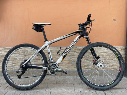 MTB Cannondale Taurine 2 Carbon 10kg 26" tg. M usata