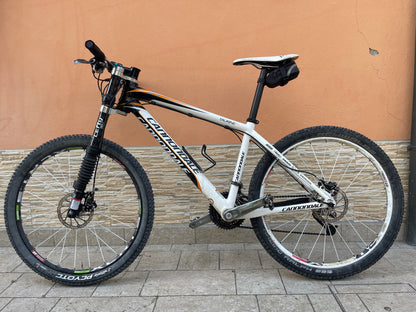 MTB Cannondale Taurine 2 Carbon 10kg 26" tg. M usata