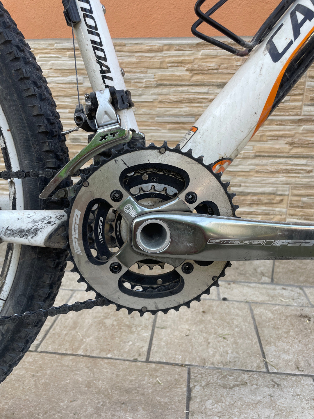 MTB Cannondale Taurine 2 Carbon 10kg 26" tg. M usata