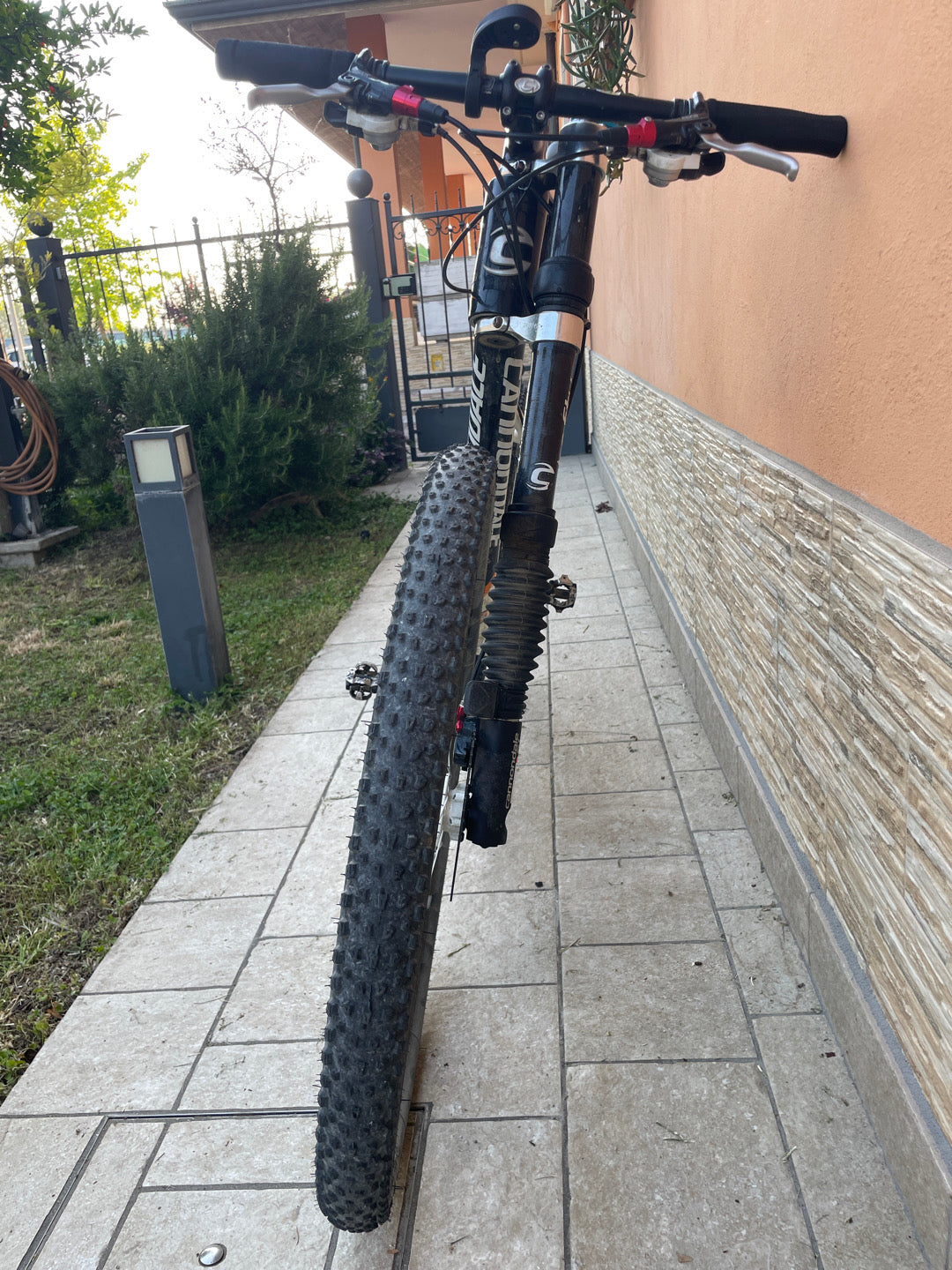 MTB Cannondale Taurine 2 Carbon 10kg 26" tg. M usata