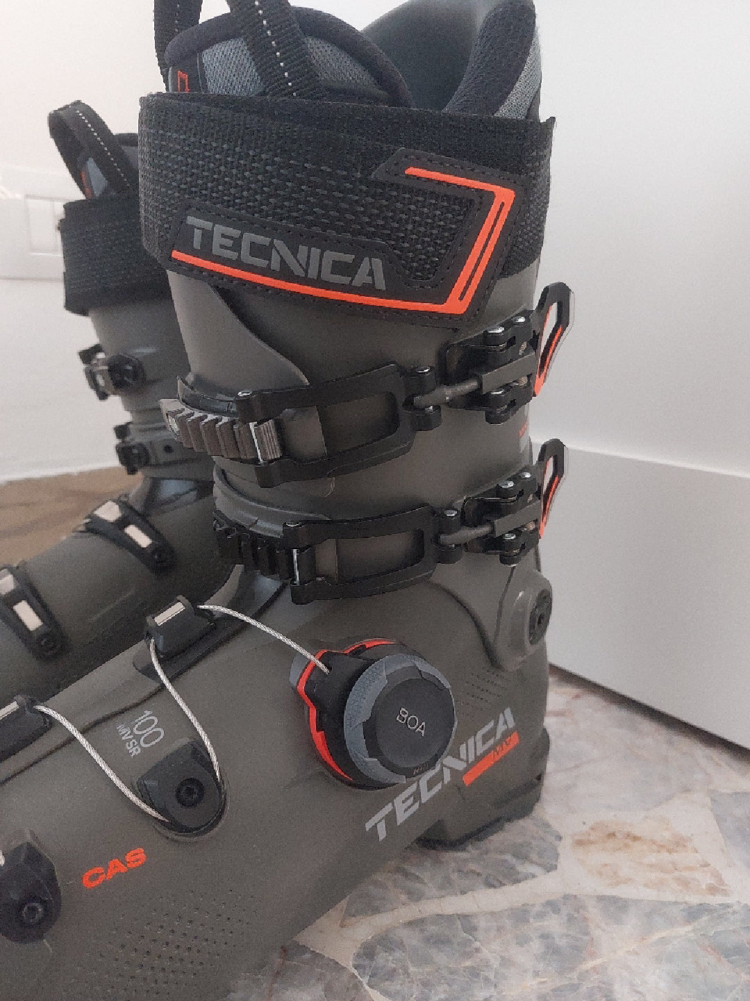 Scarponi sci Tecnica Mach Boa MV 100 SR GW usati