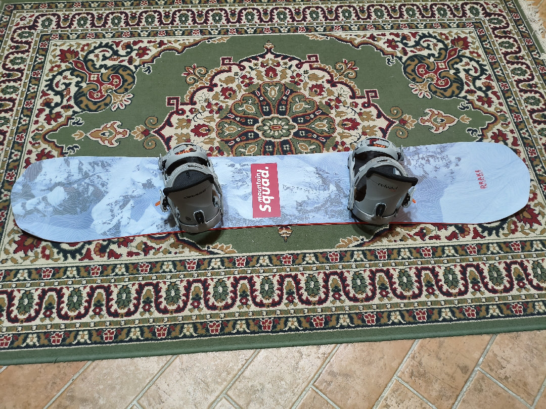 TAVOLA SNOWBOARD DRAKE SQUAD FF MOUNTAIN 156 + attacchi Drake