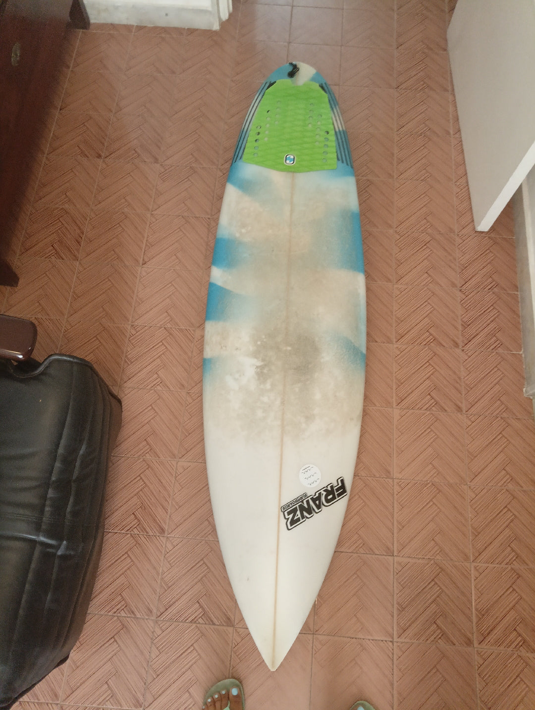 shortboard 5'11 per onde ripide