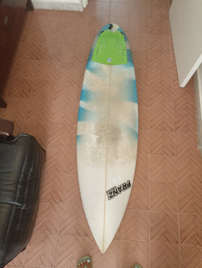 shortboard 5'11 per onde ripide