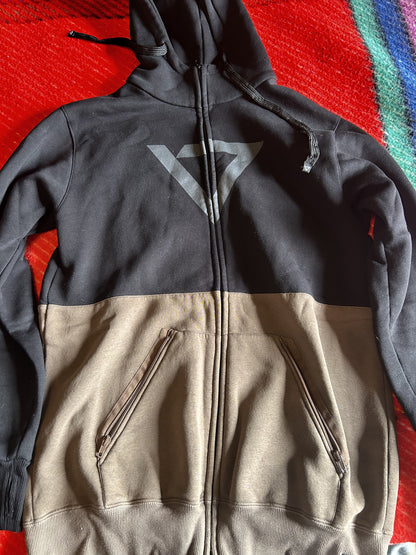 felpa snow ADE clothing L usata