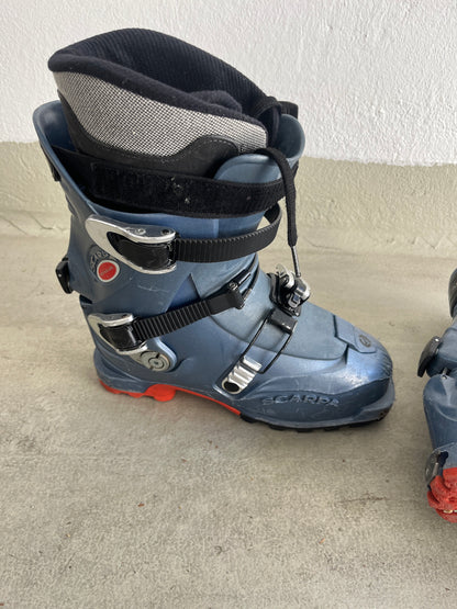 scarponi da sci alpinismo SCARPA tg. 39 usati