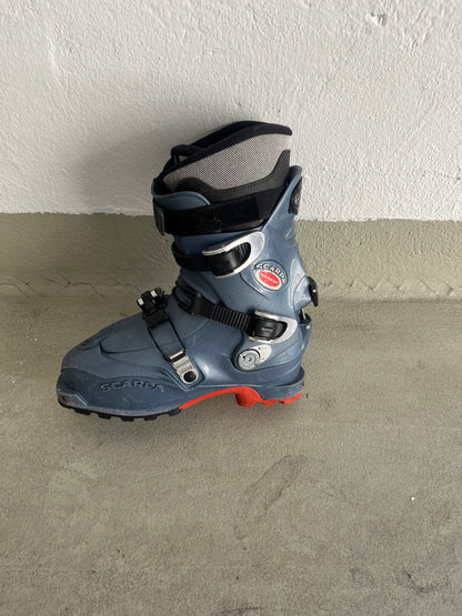 scarponi da sci alpinismo SCARPA tg. 39 usati