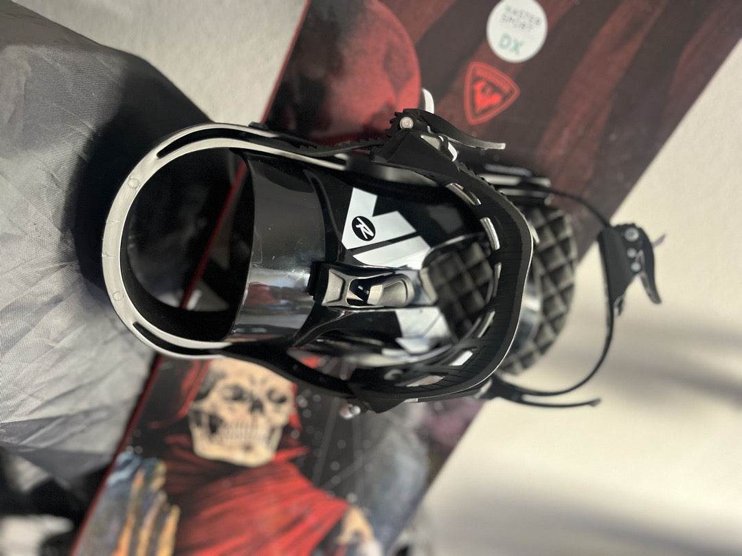 Tavola snowboard Rossignol 146cm + attacchi usata