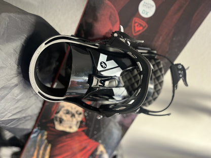 Tavola snowboard Rossignol 146cm + attacchi usata