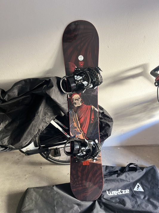 Tavola snowboard Rossignol 146cm + attacchi usata