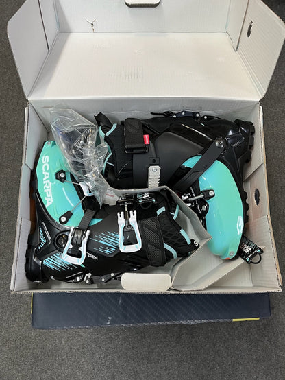 Scarpa GEA tg 24 NUOVI Scarponi scialpinismo donna