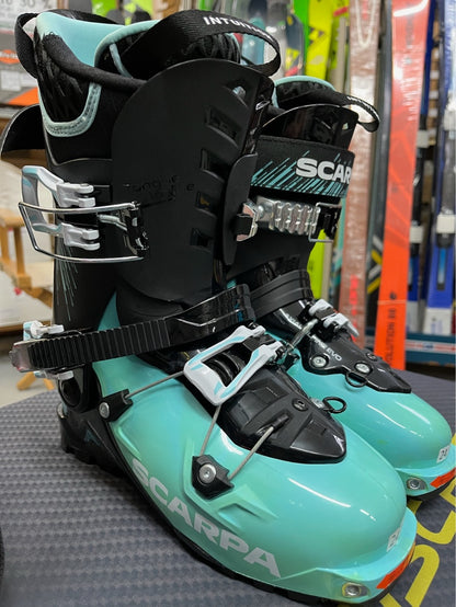 Scarpa GEA tg 24 NUOVI Scarponi scialpinismo donna