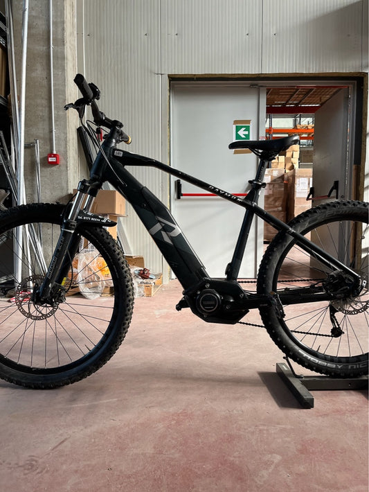 E-MTB Raymon tg. M usato noleggio