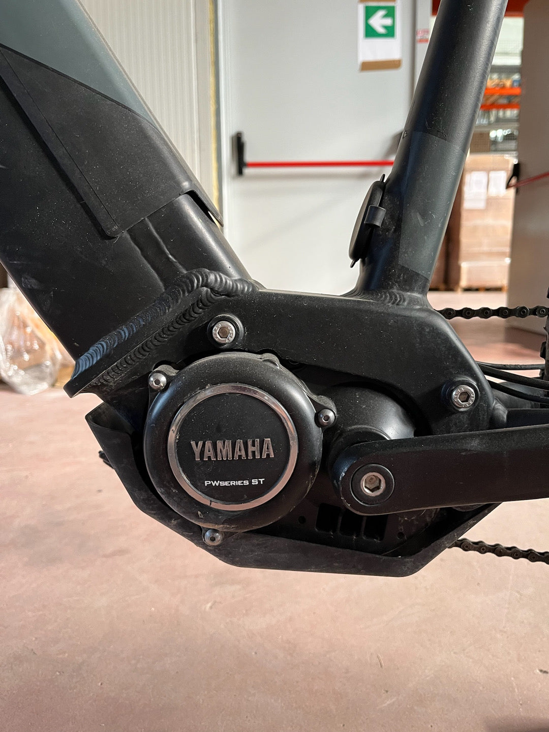 E-MTB Raymon tg. M usato noleggio