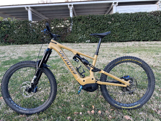 Specialized Turbo KENEVO Comp  Usata