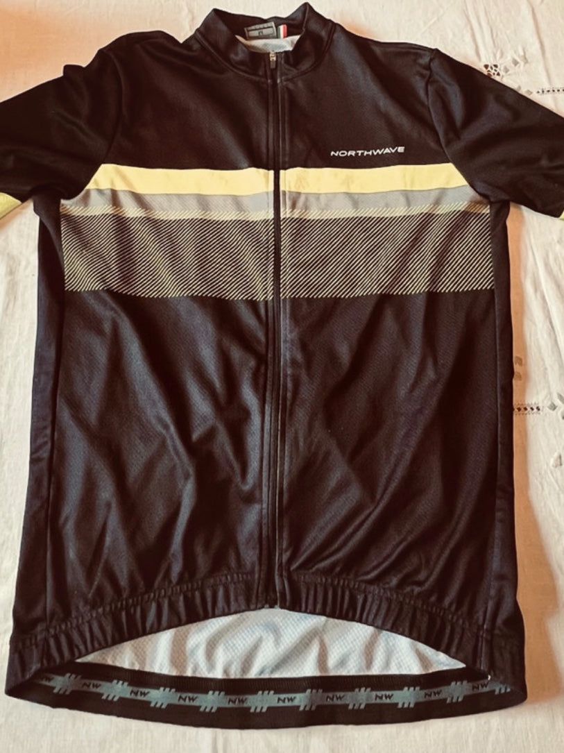 Maglia ciclismo Northwave tg. M usata