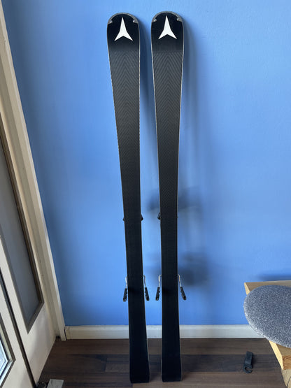 162cm Atomic Redster X7 2024/25 sci usato