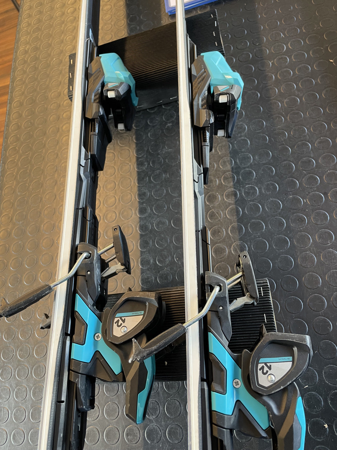 162cm Atomic Redster X7 2024/25 sci usato