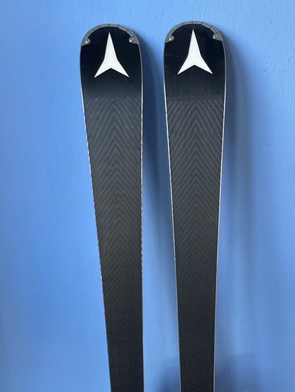 162cm Atomic Redster X7 2024/25 sci usato