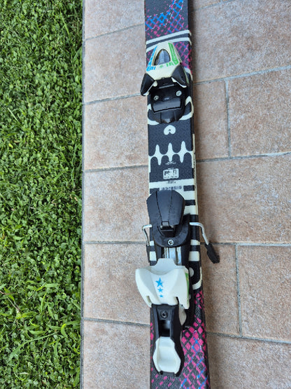 sci Atomic 145 cm con attacchi usati