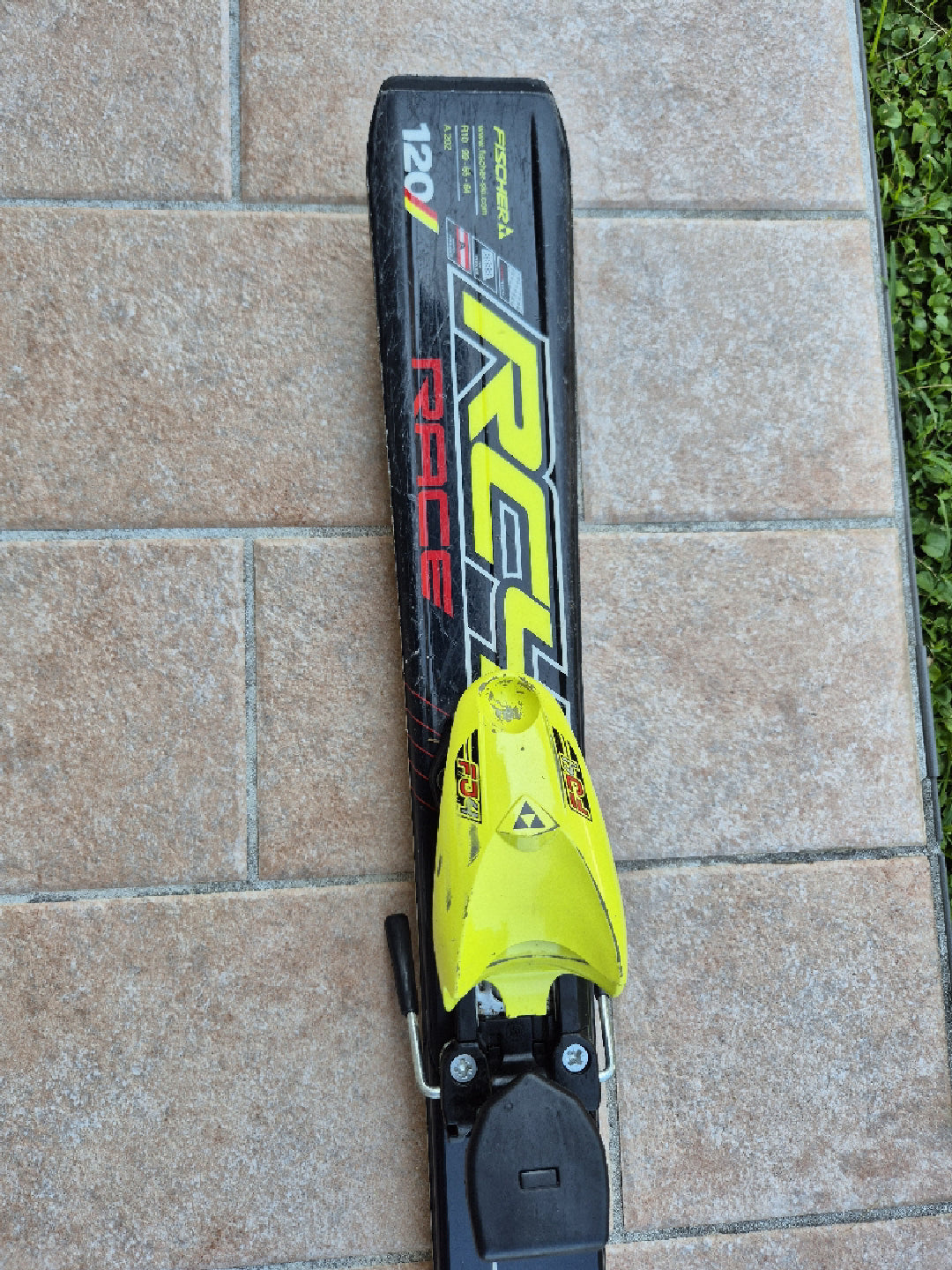 Sci Fischer race 120cm r 10 usato