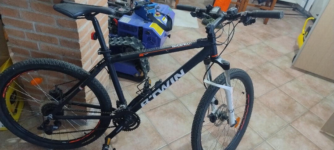 Biciclette nuove usate per tre uscite taglia M-L usata