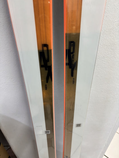 Sci freestyle Head Caddy doppia punta nuovi 176 cm